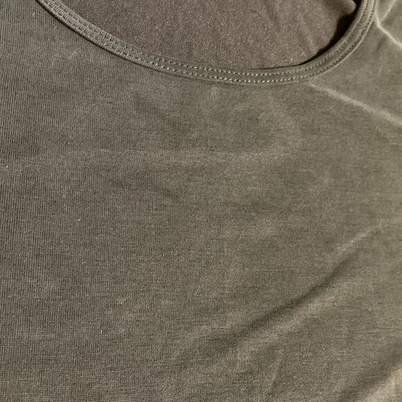 NWT Koral Isla Cupro Short Sleeve Top Sz Small in Black - Picture 5 of 11